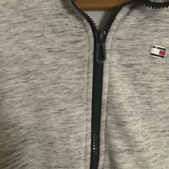 Tommy Hilfiger Zip-Up Gray Sweater - Picture 4 of 8